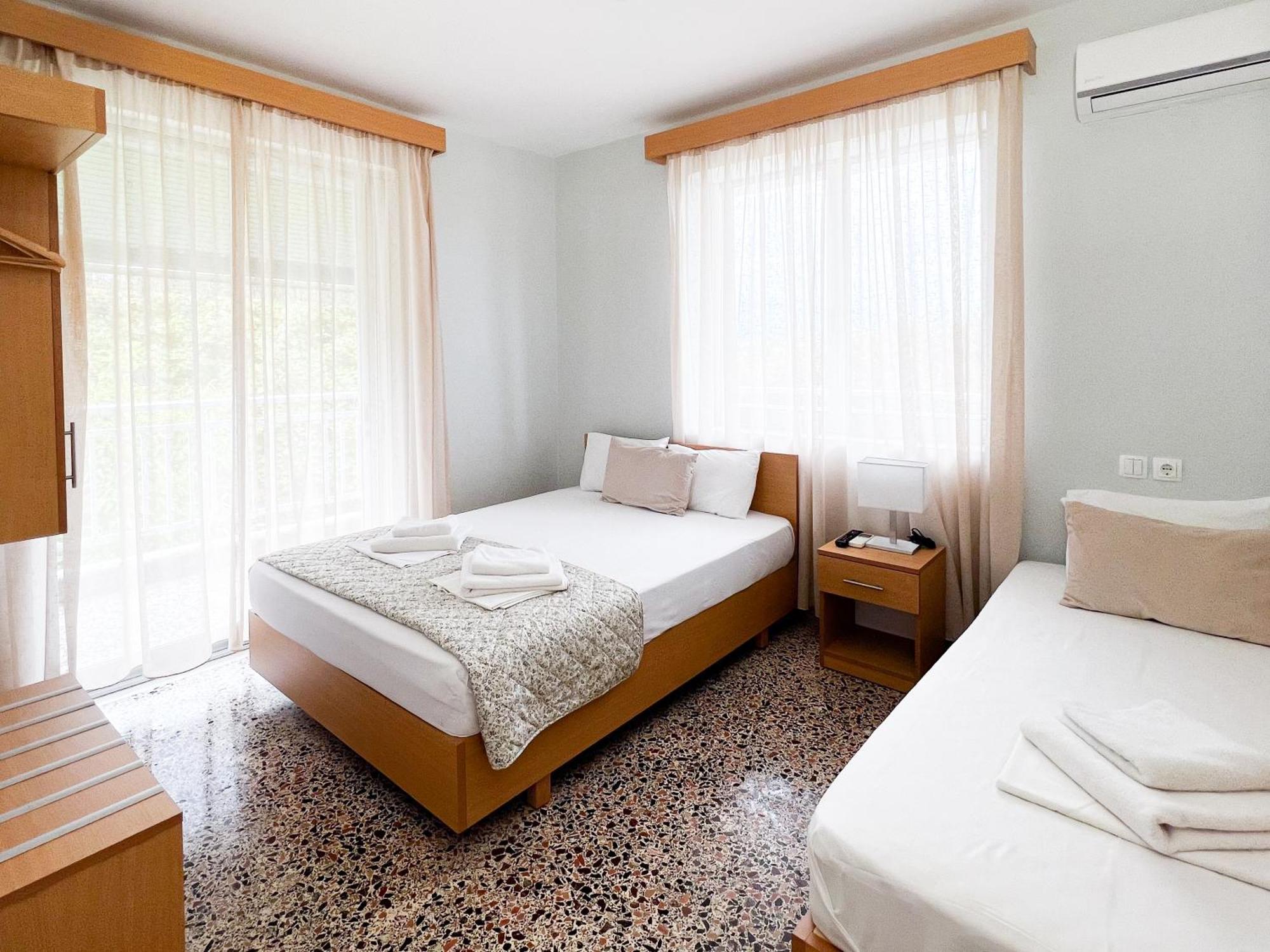 Prado Apartment Hotel Limin Litochorou Ngoại thất bức ảnh